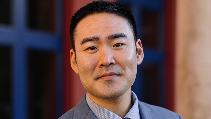 Matthew Hou.