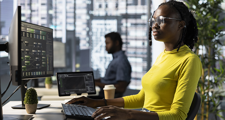New research from Na’amal and Jobtech Alliance explores how digital employment pipelines can offer refugees sustainable livelihood opportunities – and what systems must be in place for them to participate meaningfully in the digital economy.